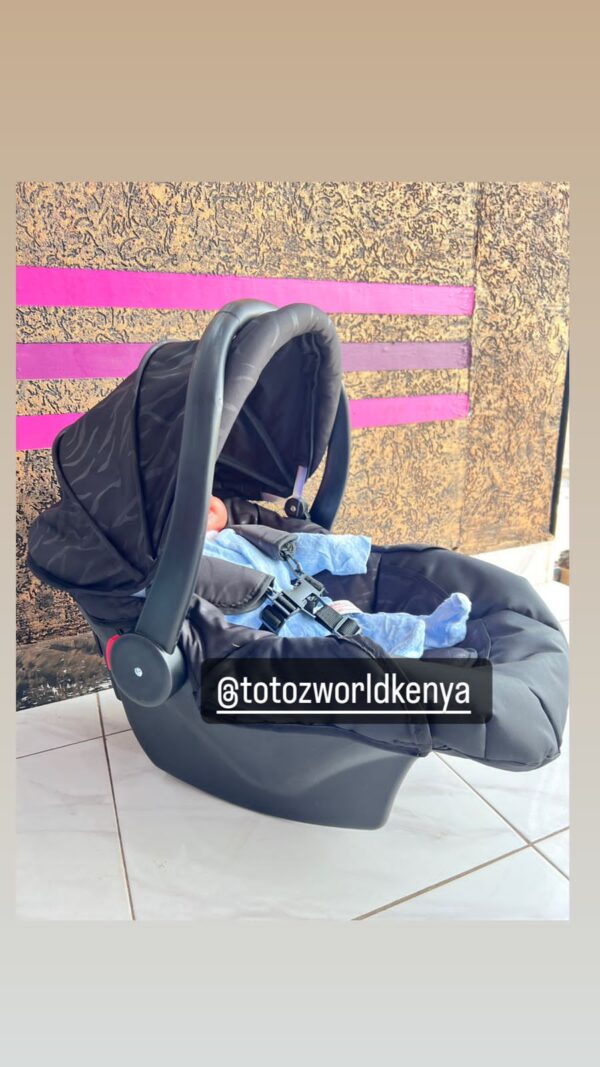 Click for more Carrycot/Infant carseat